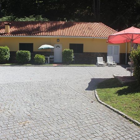 Casinha Dos Cubos Villa Geres Exterior photo