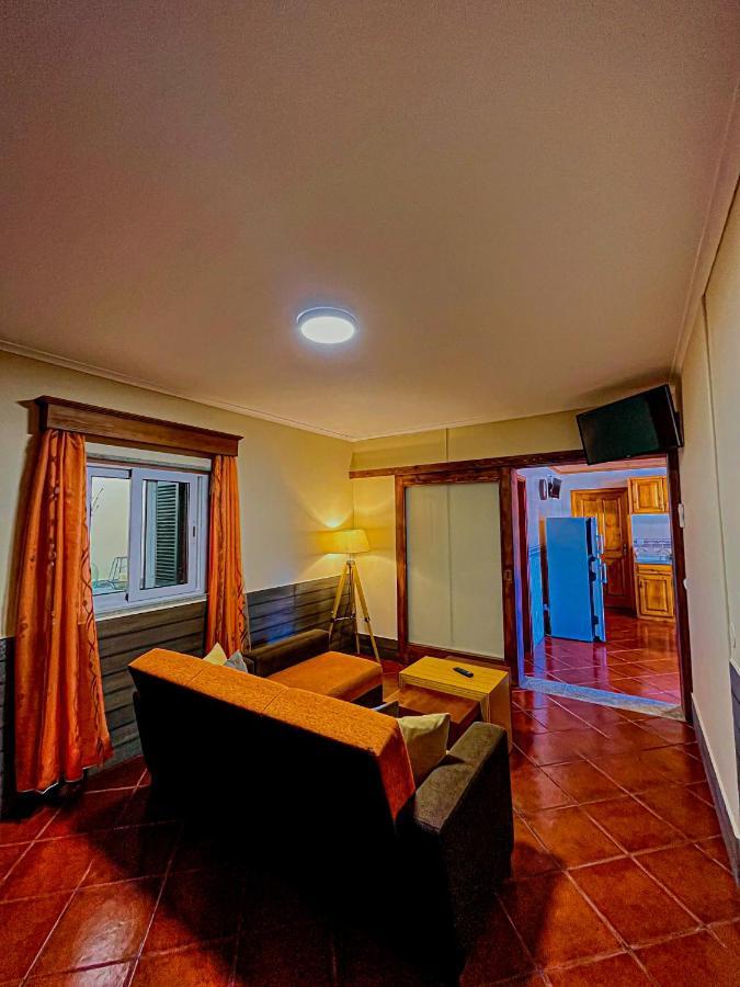 Casinha Dos Cubos Villa Geres Exterior photo