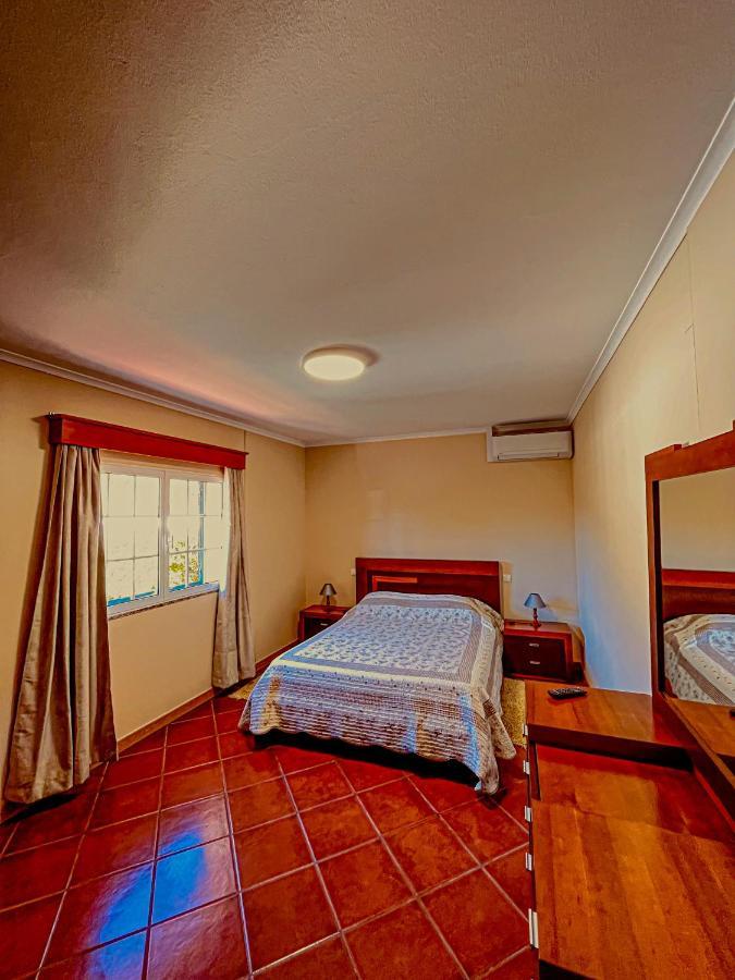 Casinha Dos Cubos Villa Geres Exterior photo