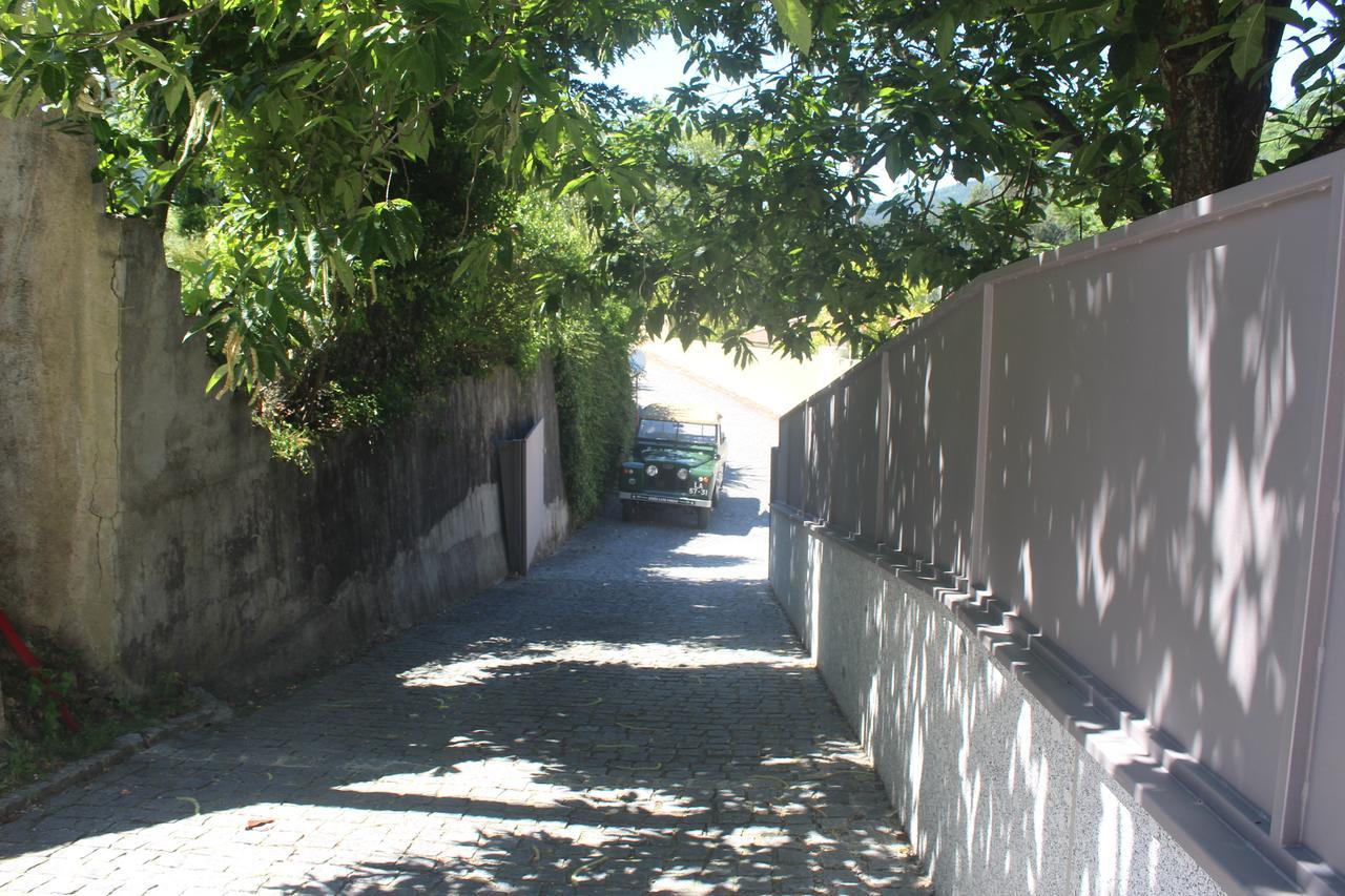 Casinha Dos Cubos Villa Geres Exterior photo